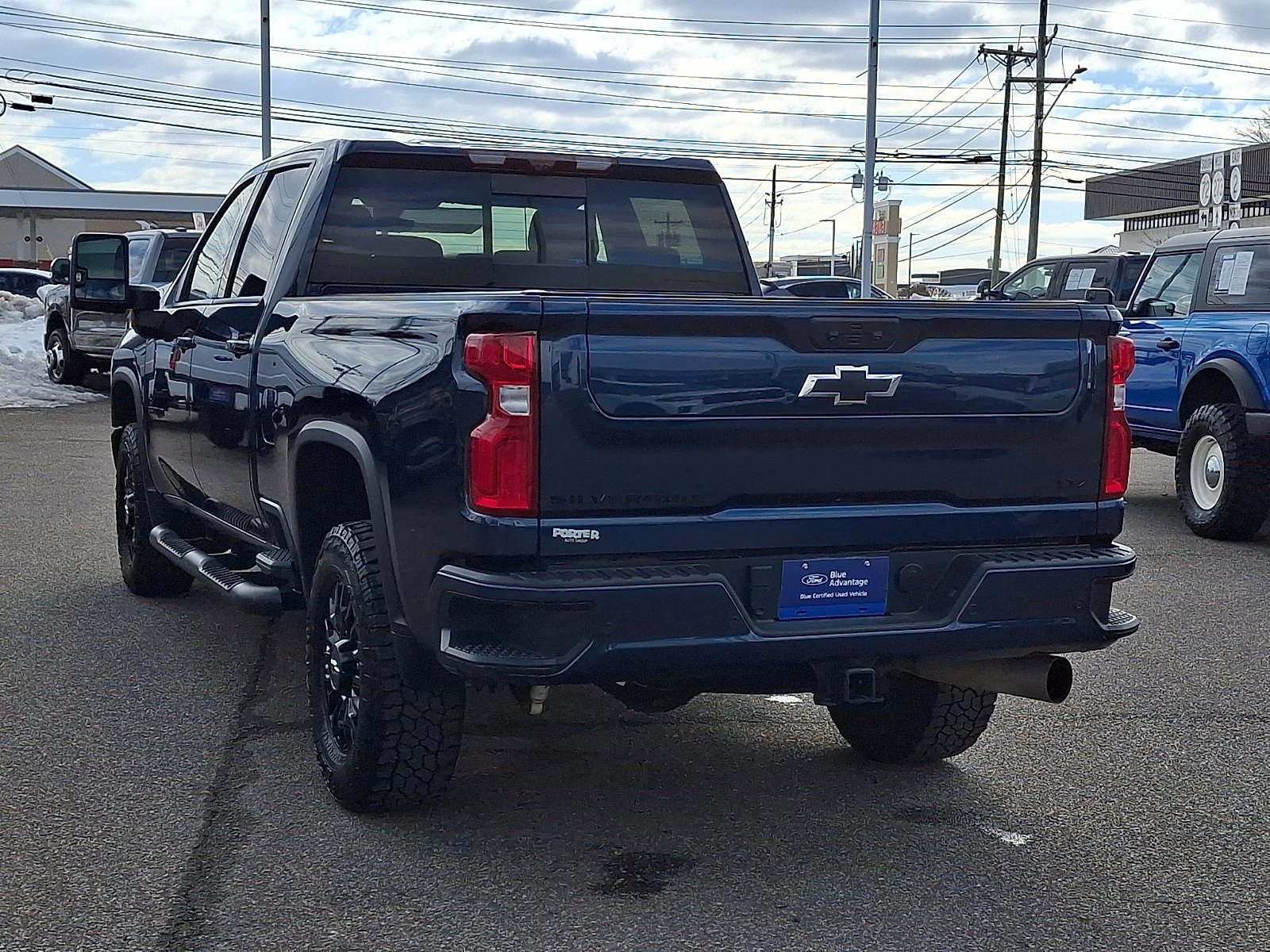 Used 2022 Chevrolet Silverado 3500 LTZ w/ LTZ Plus Package image 5