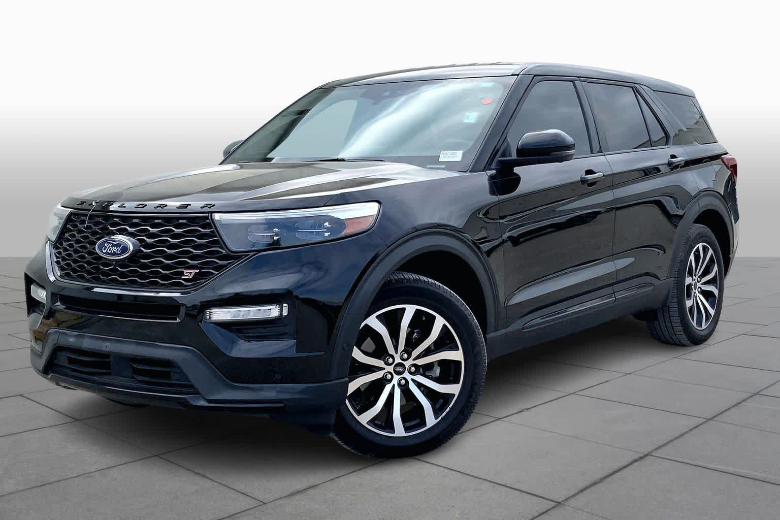 Certified 2021 Ford Explorer ST w/ Equipment Group 401A AWD/4WD image 2
