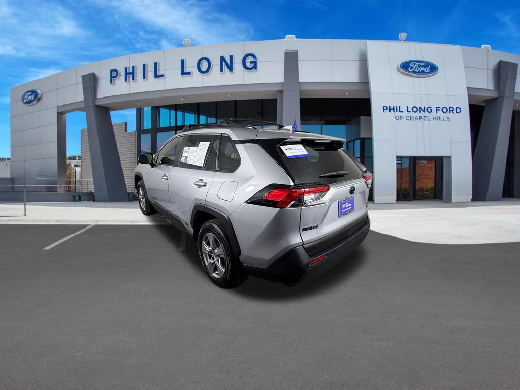 Used 2024 Toyota RAV4 XLE w/ Convenience Package AWD/4WD image 3