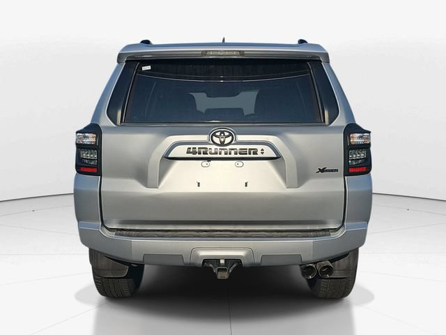 Used 2022 Toyota 4Runner SR5 RWD image 4