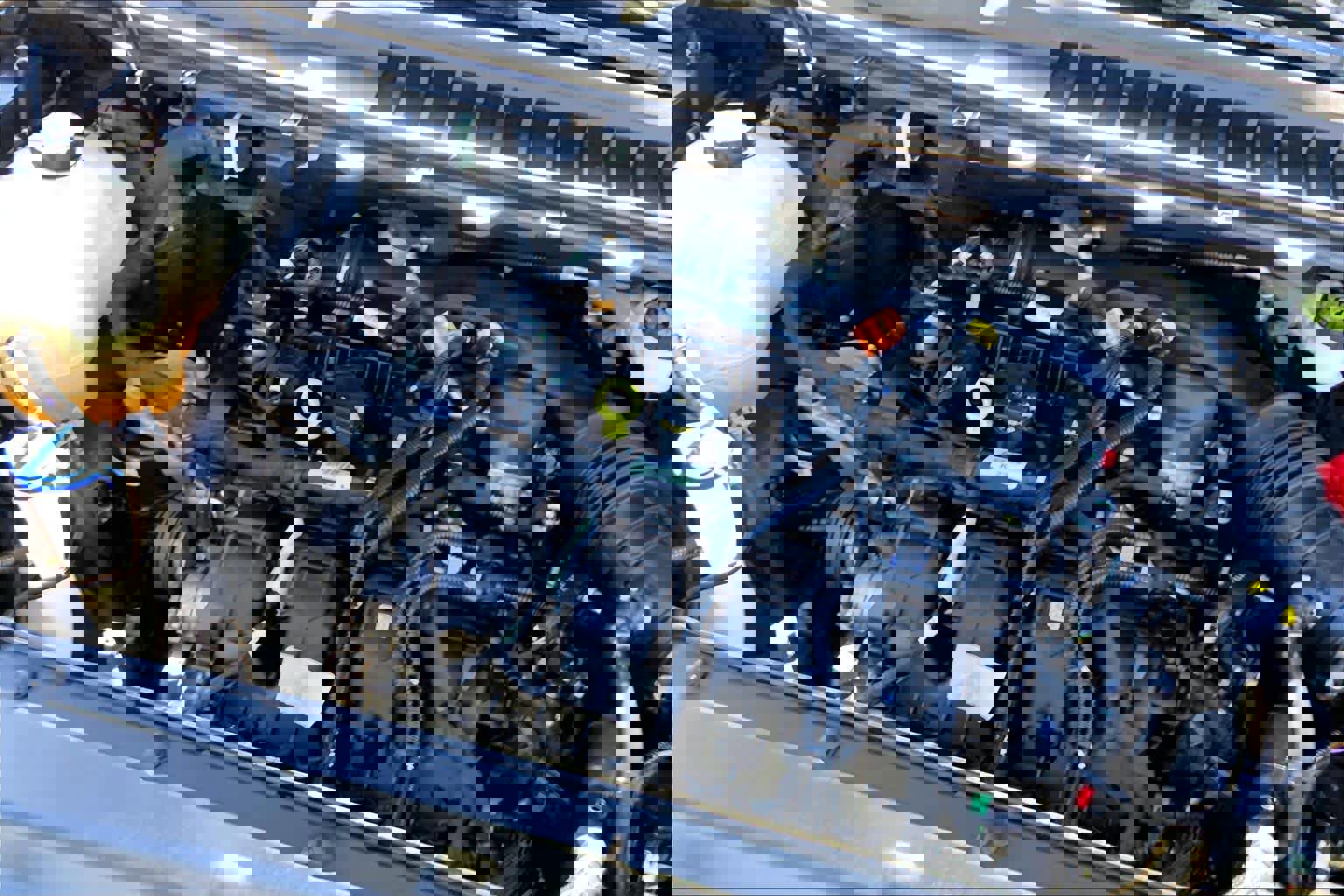 Certified 2024 Ford Edge SE w/ Black Appearance Package image 29