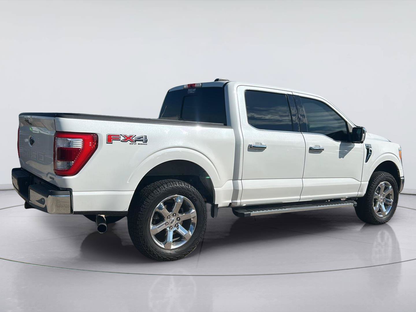 Certified 2021 Ford F150 Lariat AWD/4WD image 4