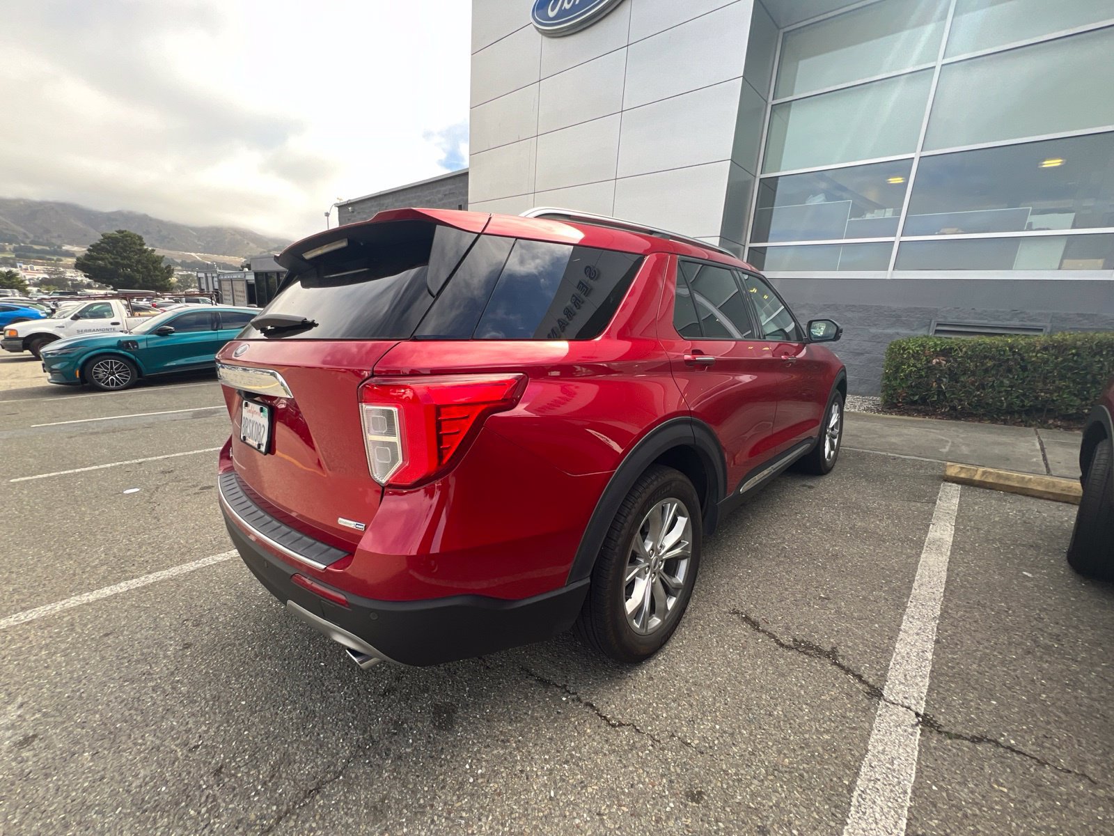 Certified 2020 Ford Explorer Limited AWD/4WD image 9