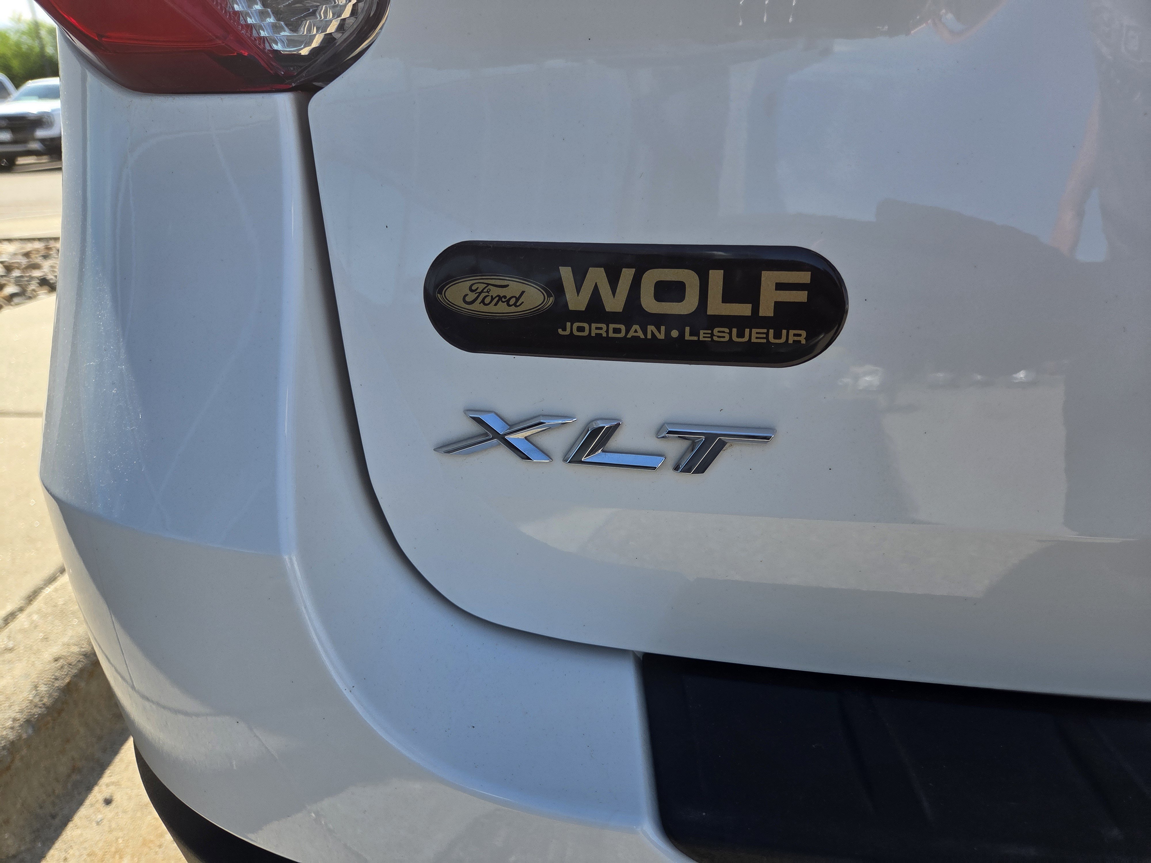 Certified 2023 Ford Explorer XLT w/ Equipment Group 202A AWD/4WD image 7