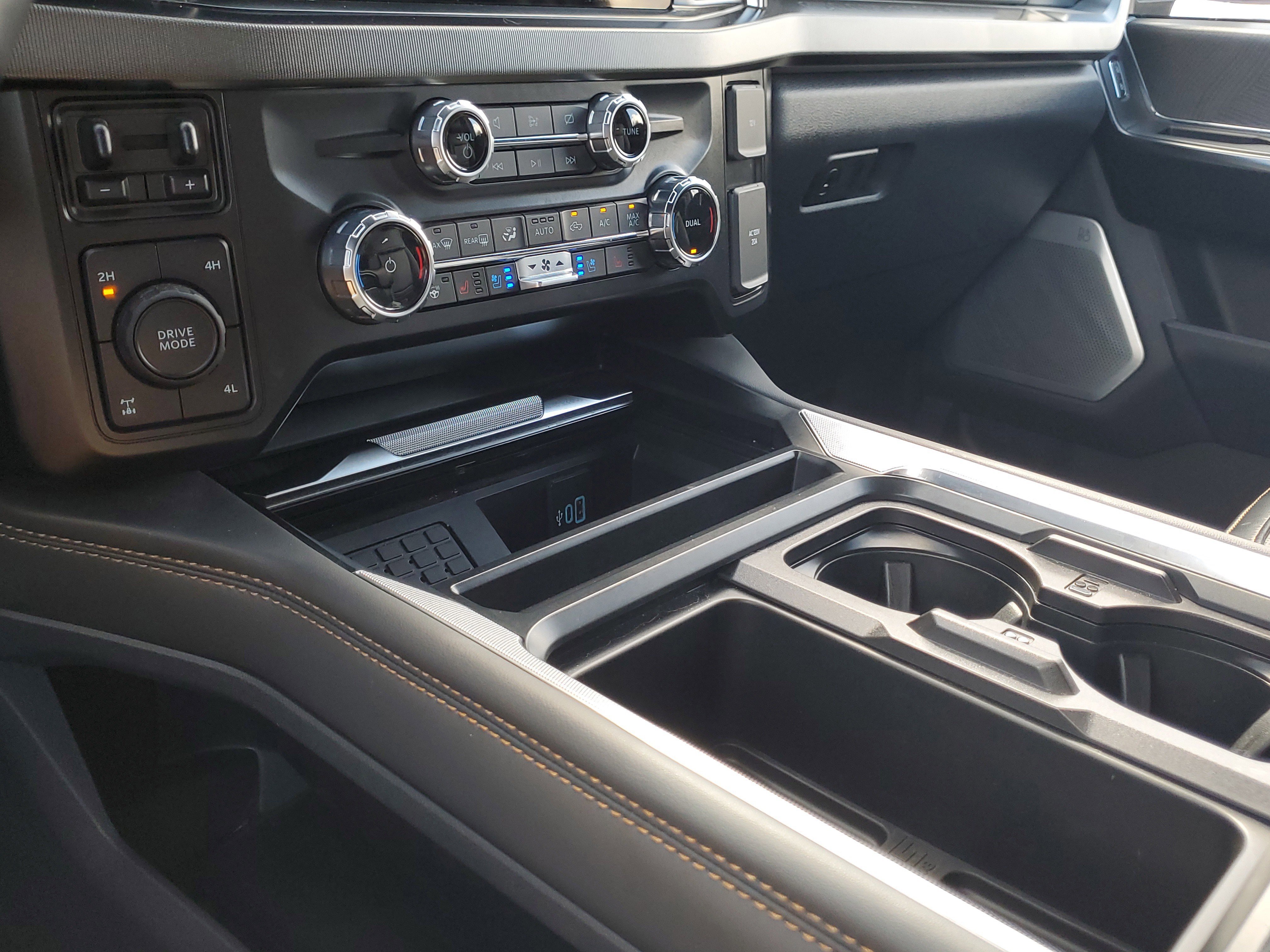 Certified 2023 Ford F250 Platinum image 29