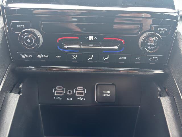 Used 2024 Jeep Grand Cherokee L Laredo image 20