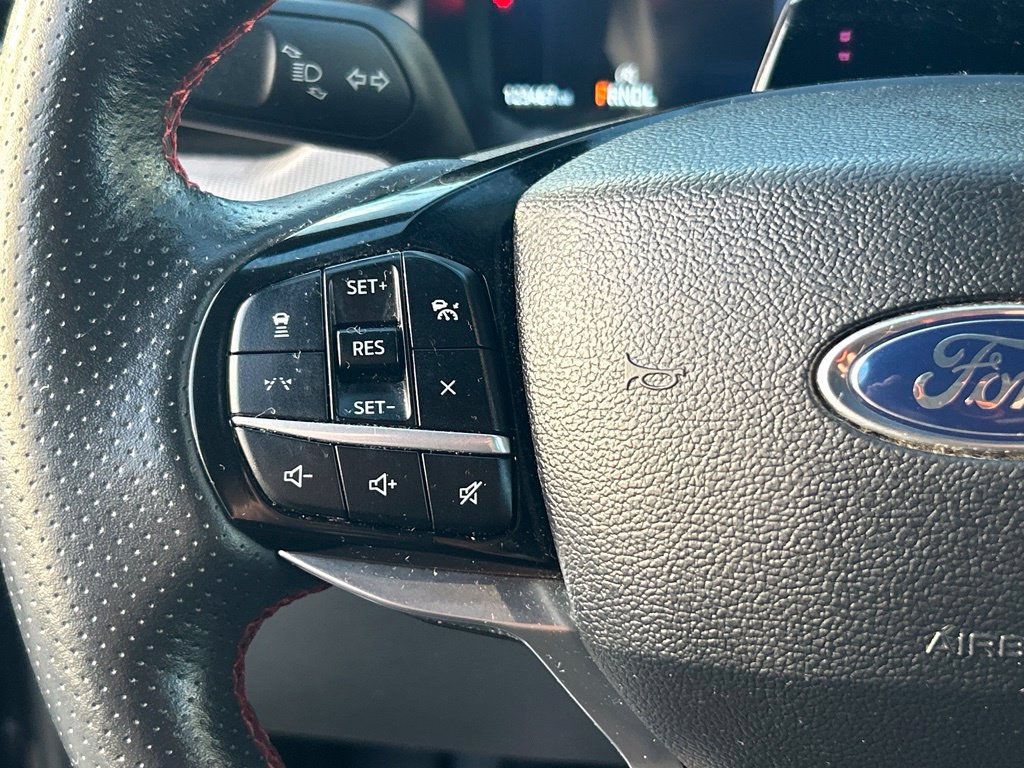 Certified 2025 Ford Explorer ST-Line w/ Premium Package RWD image 35