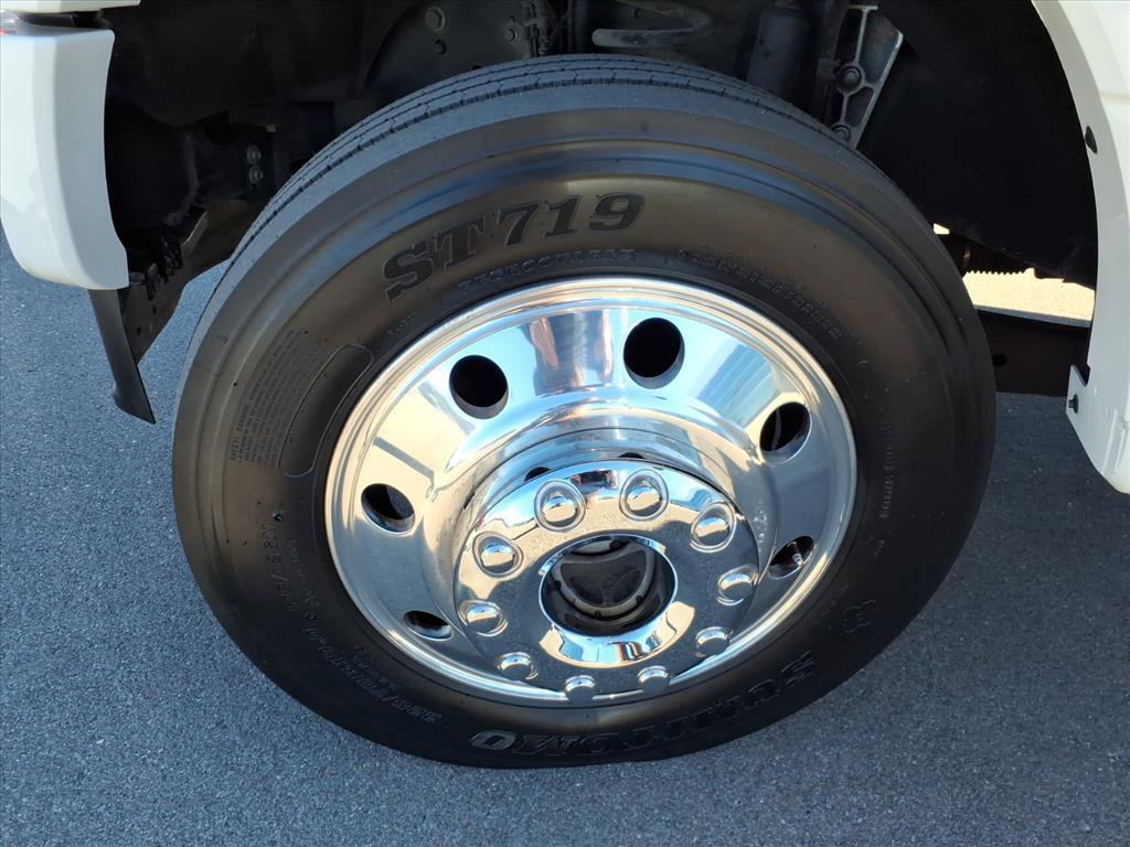 Certified 2022 Ford F450 Limited w/ FX4 Off-Road Package image 9