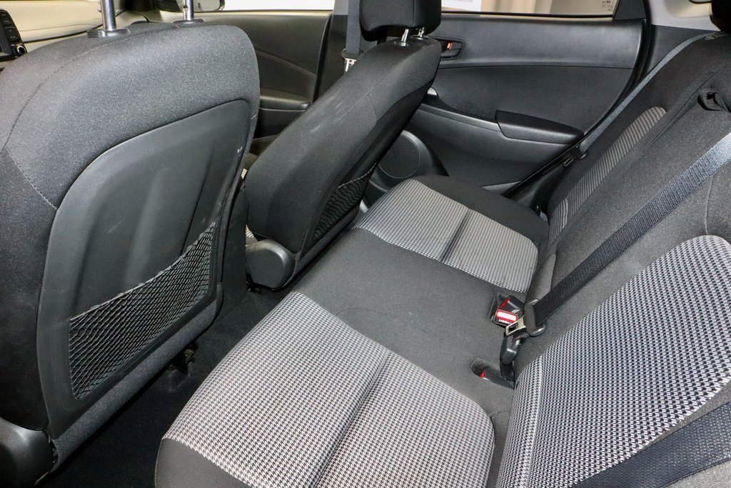 Used 2020 Hyundai Kona SEL w/ Cargo Package image 21