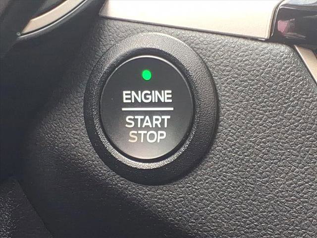 Certified 2022 Ford Escape SE w/ SE Sport Appearance Package image 19