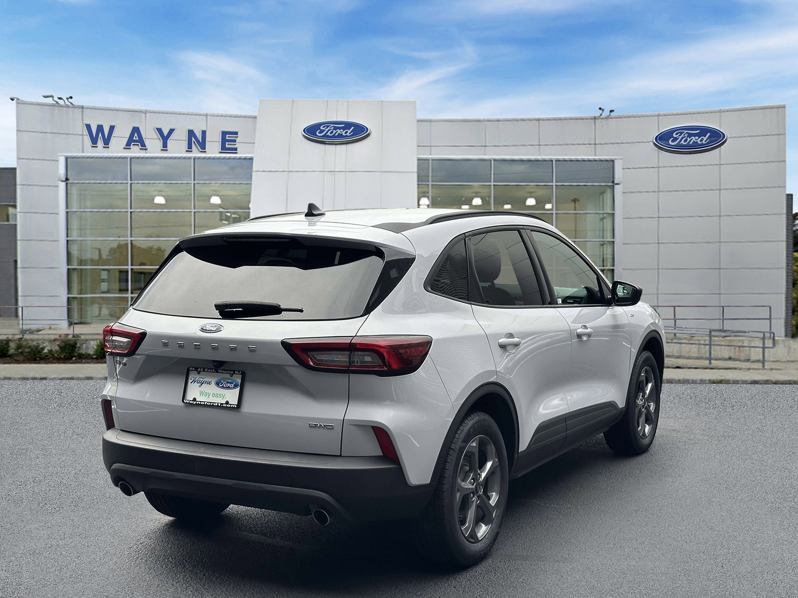 Certified 2025 Ford Escape ST-Line AWD/4WD image 5