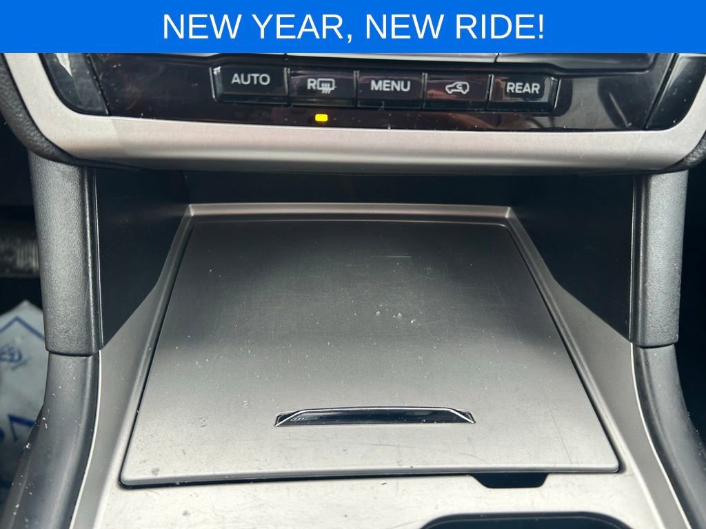 Certified 2022 Ford Explorer XLT image 34