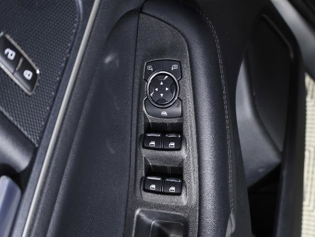 Certified 2024 Ford Edge SEL w/ Convenience Package image 17