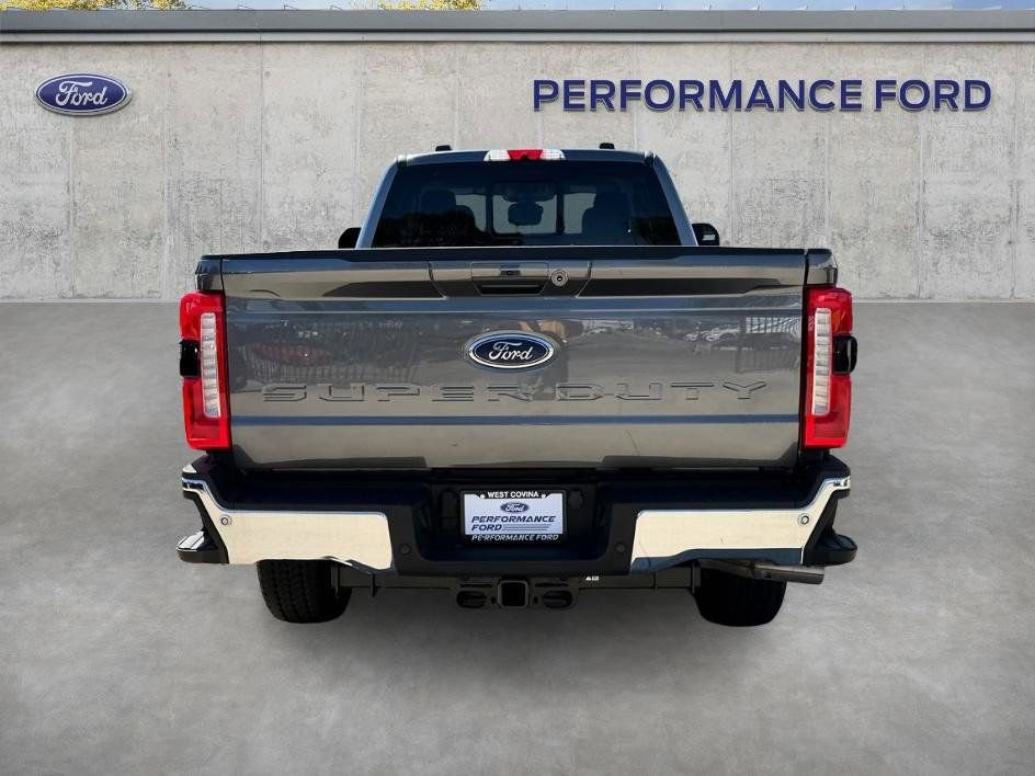 Certified 2023 Ford F350 Lariat w/ Tow Technology Package image 8