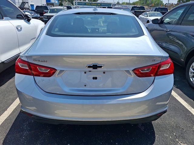 Used 2017 Chevrolet Malibu LT FWD image 5