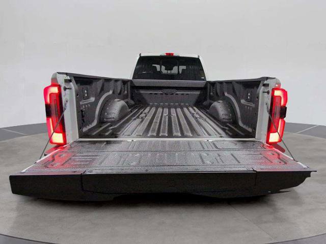 Certified 2026 Ford F450 Platinum w/ Camper Package image 21