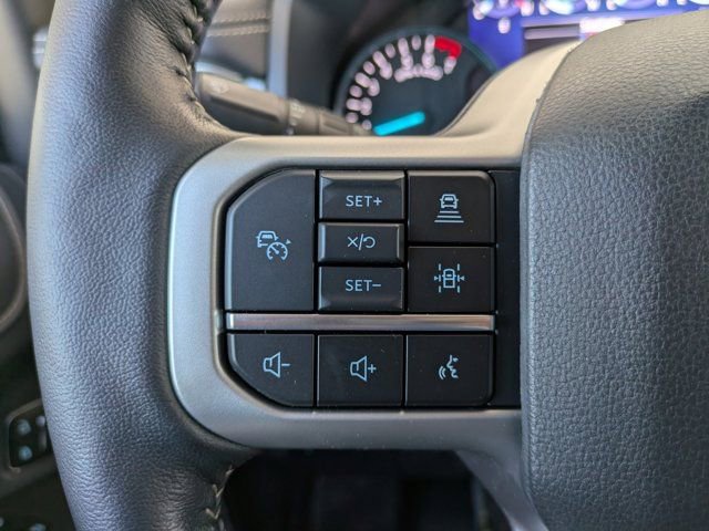 Certified 2023 Ford Expedition XLT image 25