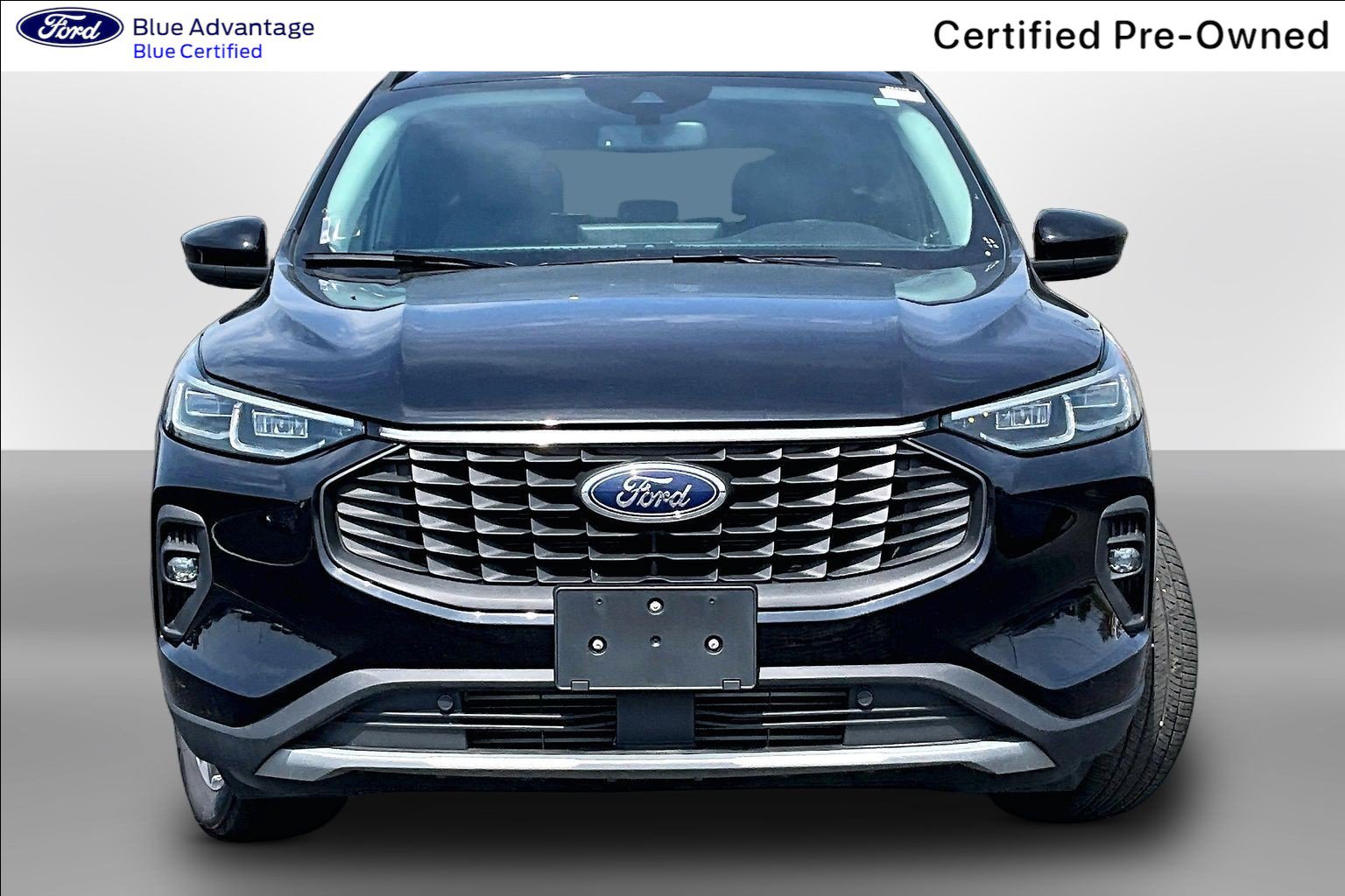 Certified 2025 Ford Escape Platinum AWD/4WD image 3