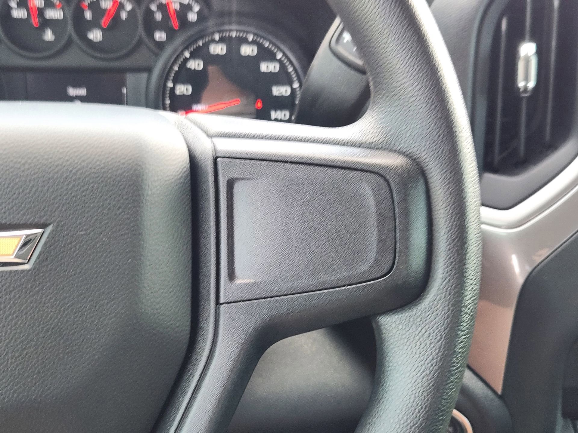 Used 2024 Chevrolet Silverado 1500 Custom image 34