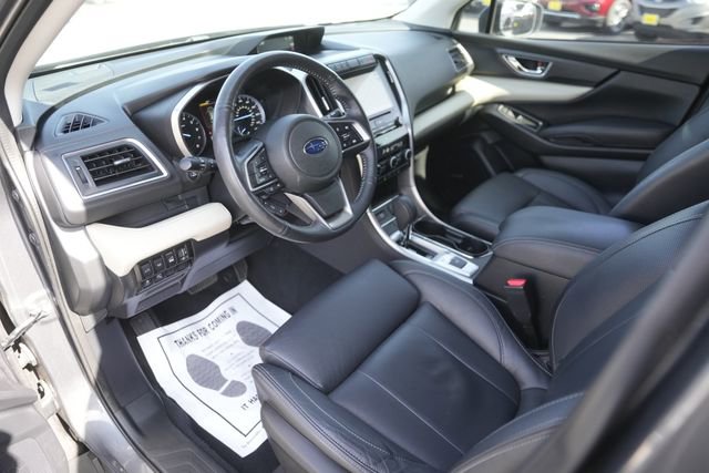 Used 2022 Subaru Ascent Limited w/ Technology Package image 8