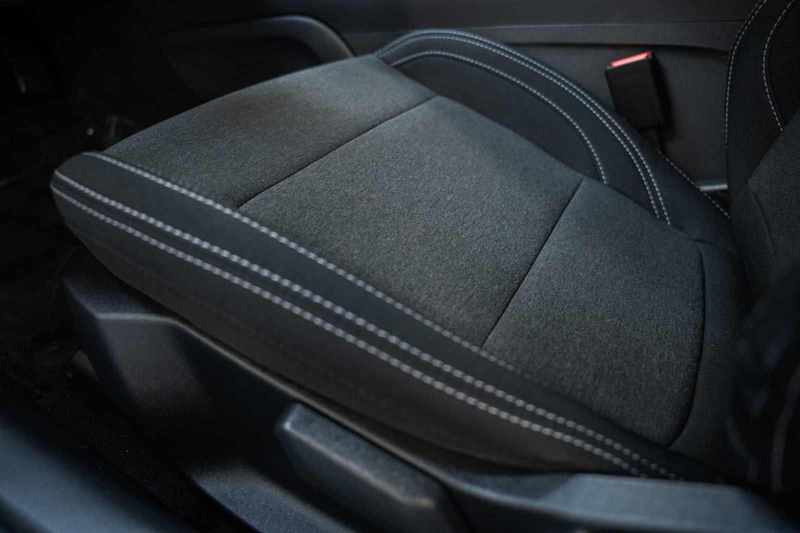 Certified 2025 Ford Mustang Coupe image 37