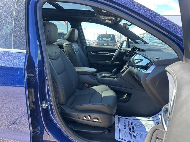Used 2023 Cadillac XT6 Premium Luxury w/ Technology Package image 33