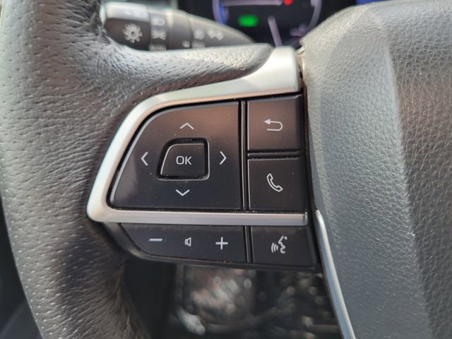 Used 2021 Toyota Sienna Limited FWD image 10