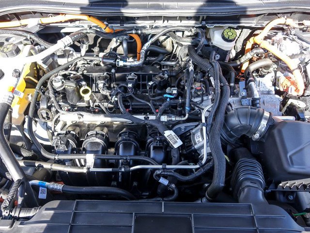 Certified 2023 Ford Escape SE w/ PHEV Premium Package image 34