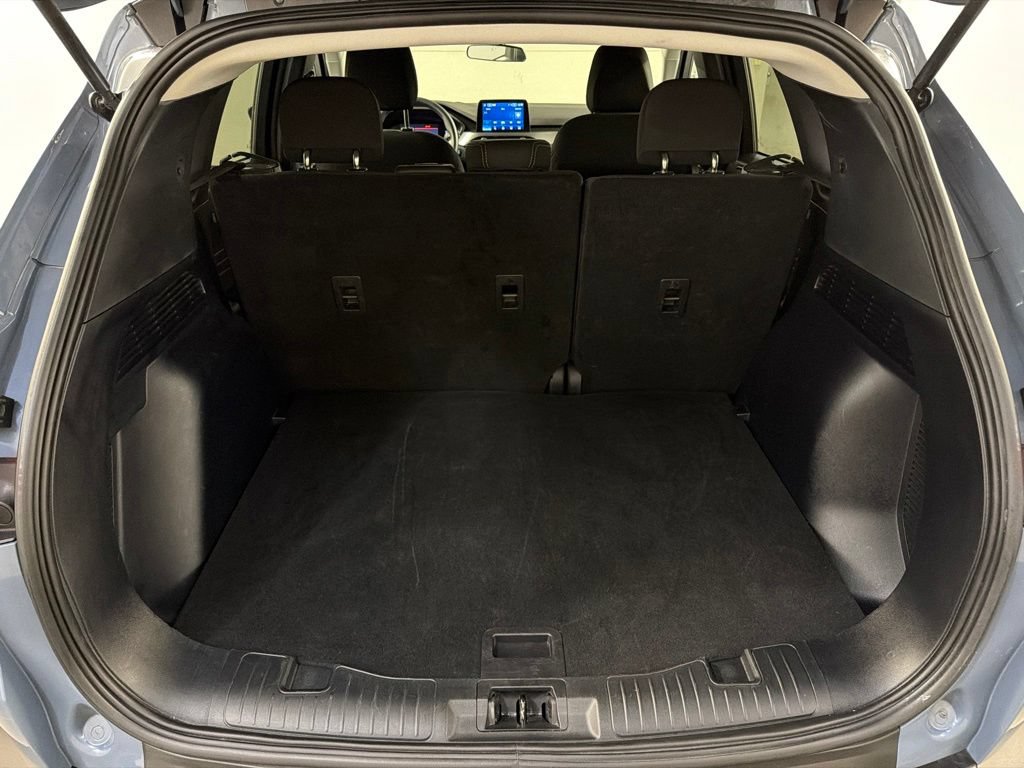 Certified 2025 Ford Escape Active AWD/4WD image 33