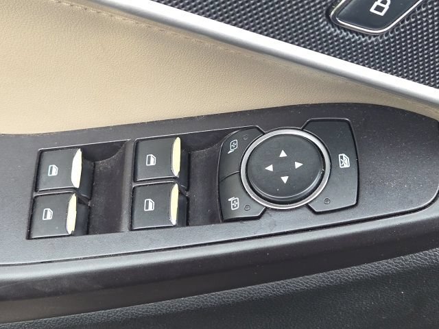 Certified 2020 Ford Explorer XLT w/ Equipment Group 202A AWD/4WD image 24