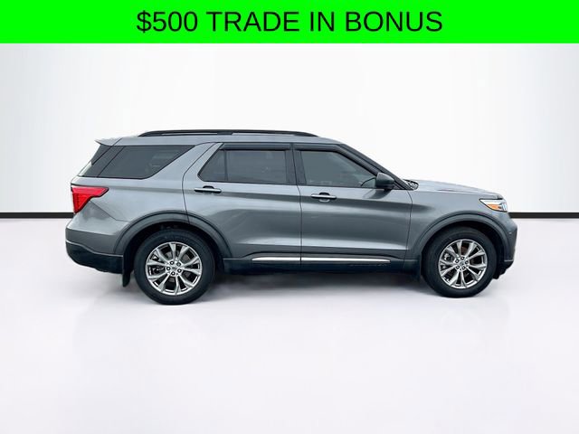 Certified 2021 Ford Explorer XLT w/ Equipment Group 202A image 9