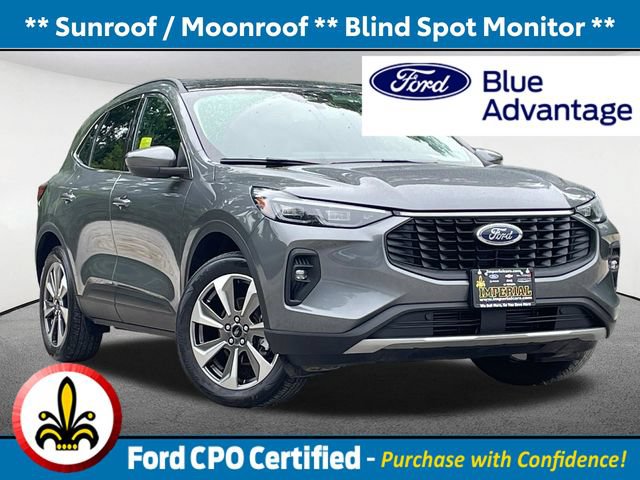 Certified 2025 Ford Escape Platinum AWD/4WD image 1