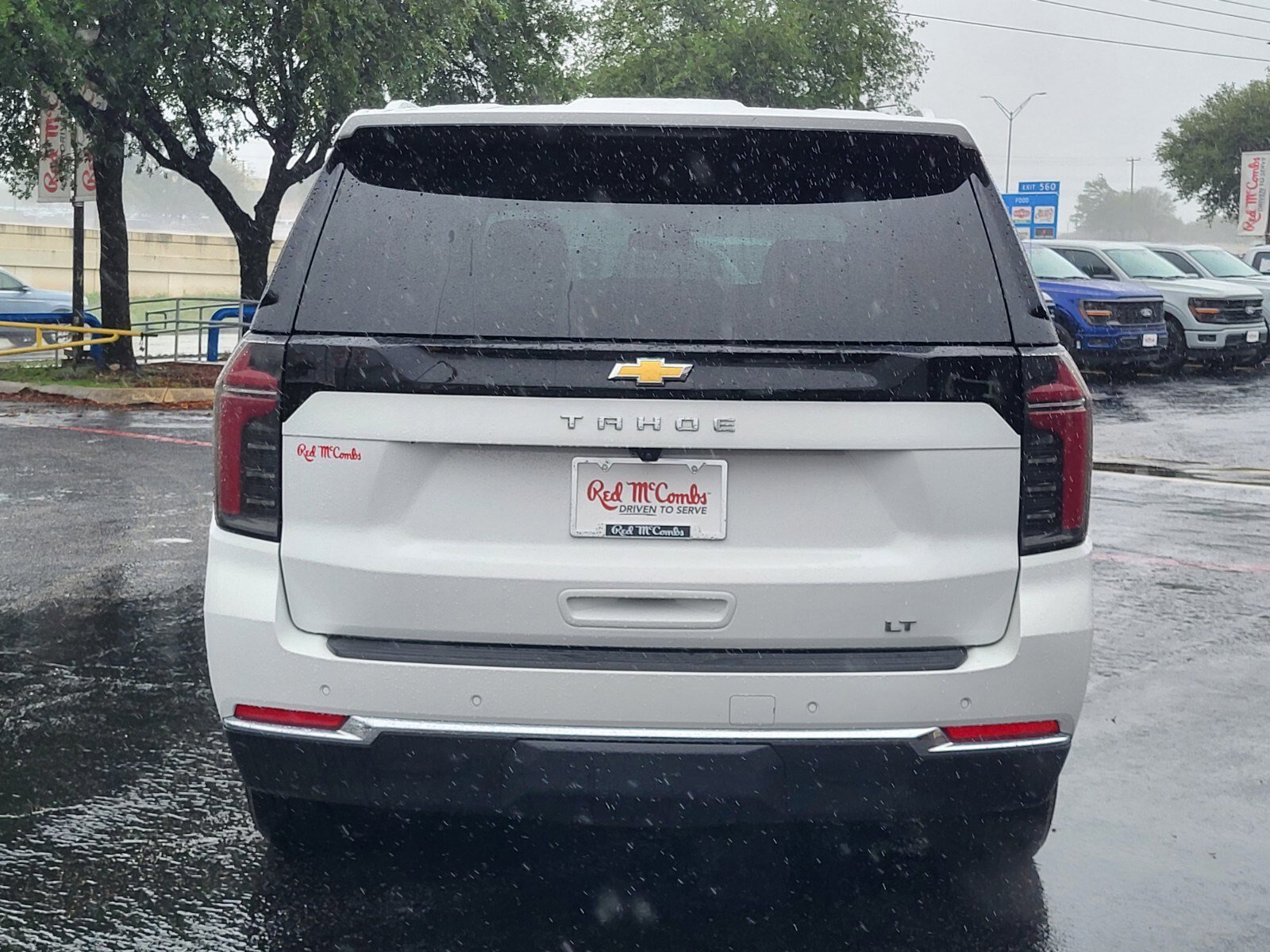 Used 2025 Chevrolet Tahoe LT image 4