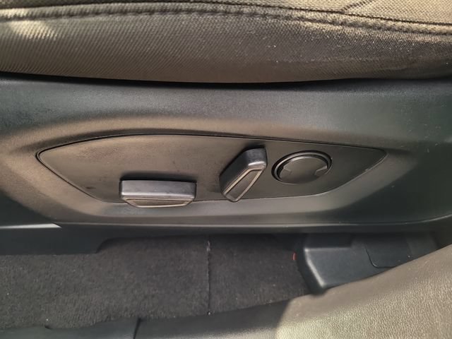Certified 2023 Ford Explorer XLT RWD image 12