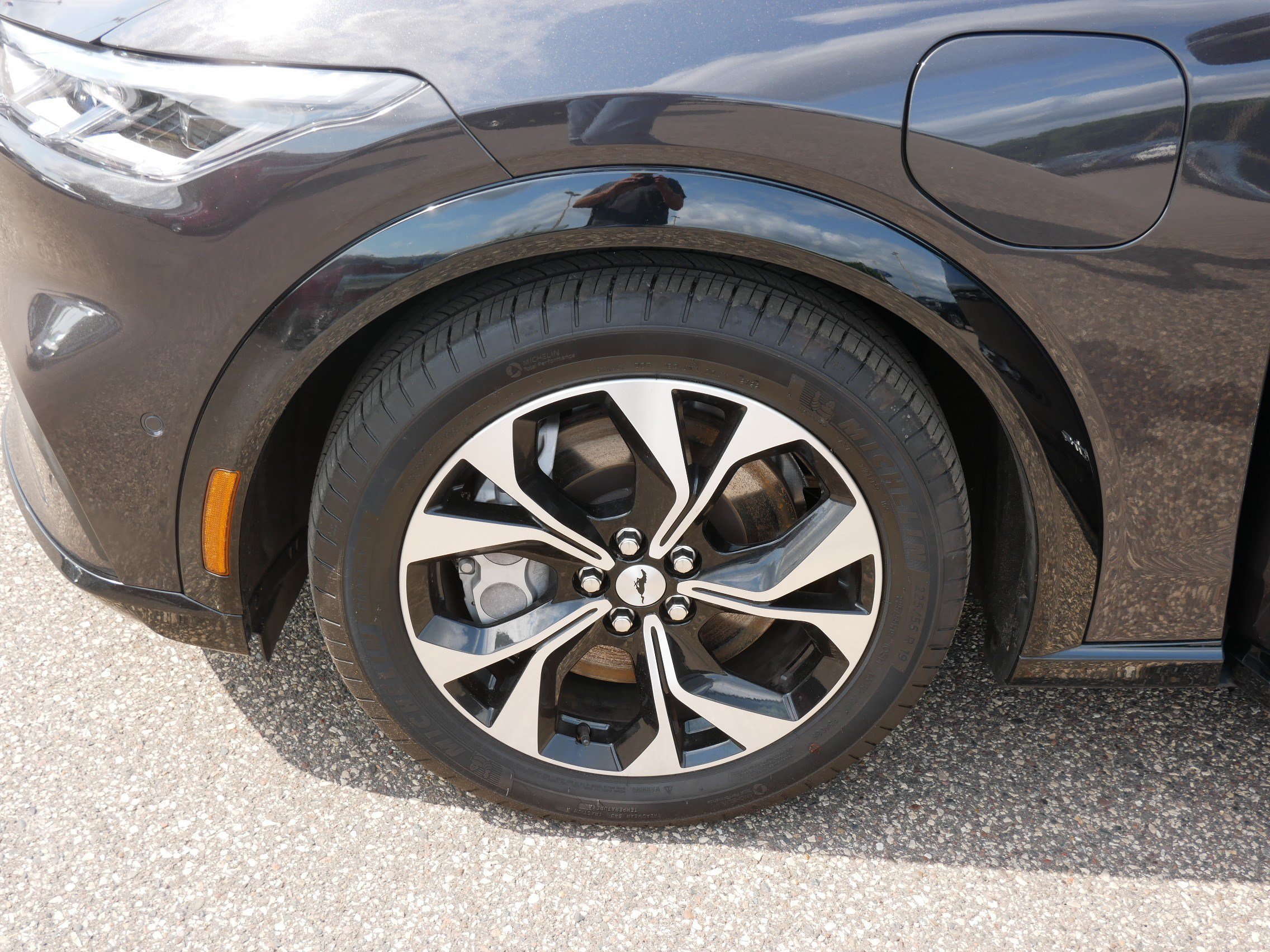 Certified 2022 Ford Mustang Mach-E Premium AWD/4WD image 15