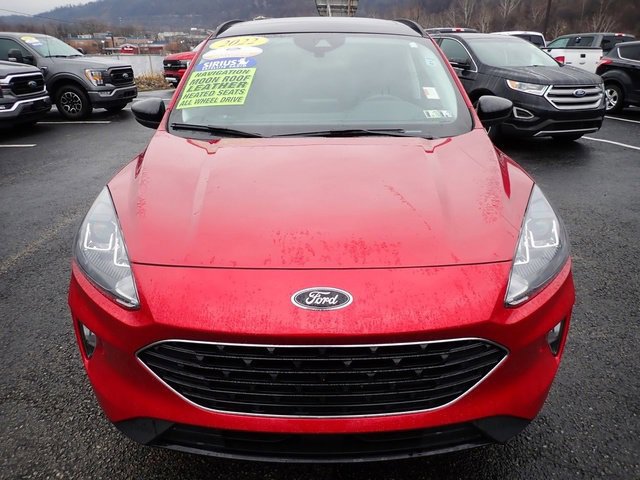 Certified 2022 Ford Escape SEL w/ SEL Stealth AWD Package image 8