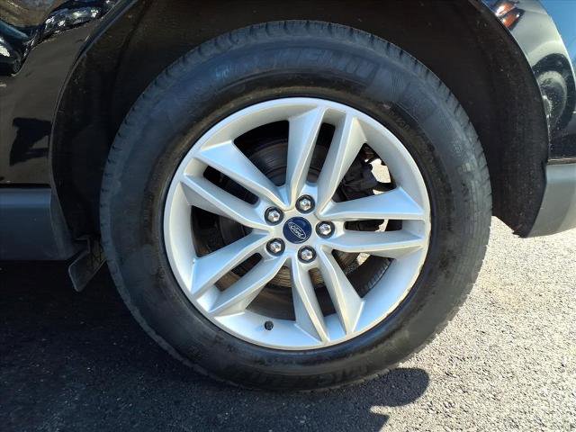 Certified 2018 Ford Edge SEL w/ Equipment Group 201A image 27