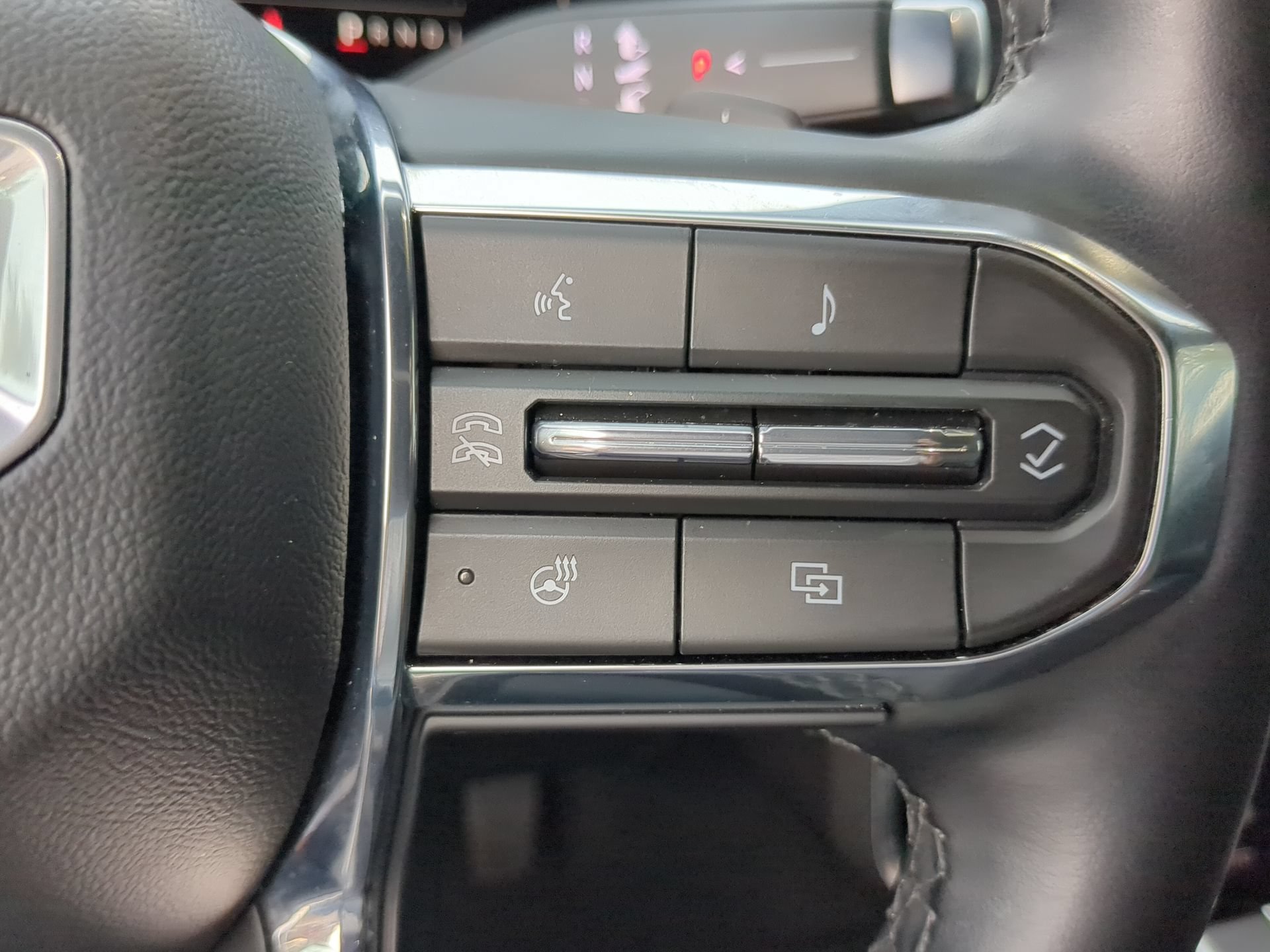 Used 2026 GMC Acadia Elevation FWD image 67
