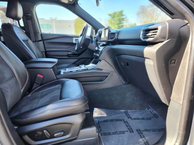 Certified 2023 Ford Explorer ST-Line image 11