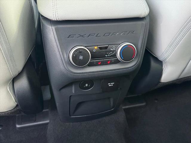 Certified 2025 Ford Explorer Platinum w/ Ultimate Package image 10