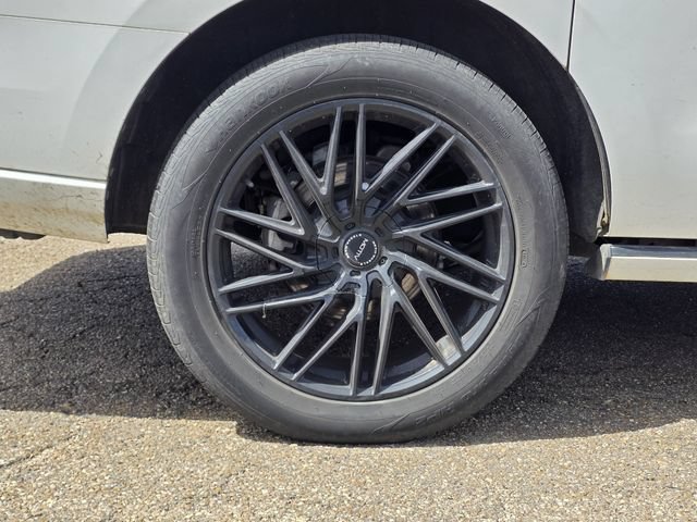 Certified 2022 Ford Expedition Max Platinum AWD/4WD image 4