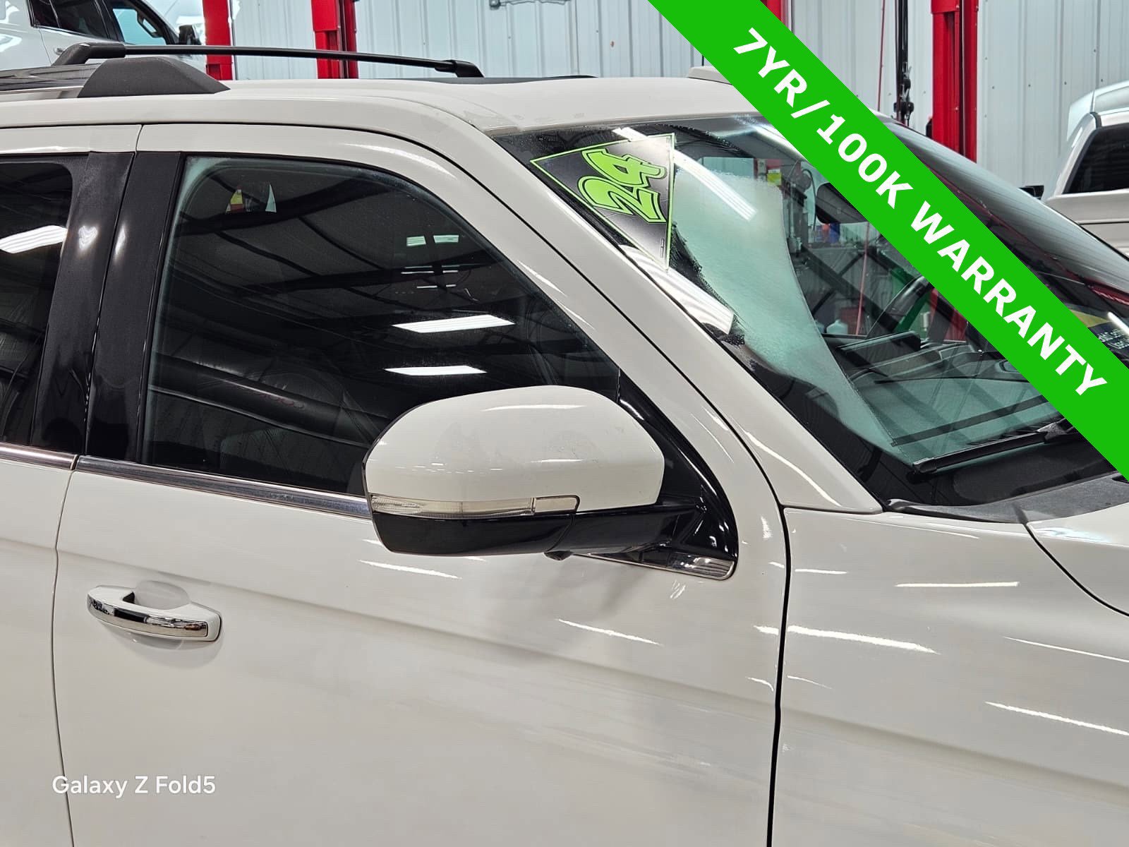 Certified 2024 Ford Expedition Limited image 10