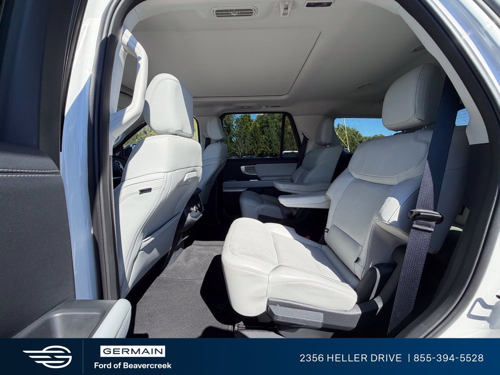 Certified 2025 Ford Expedition Platinum AWD/4WD image 27