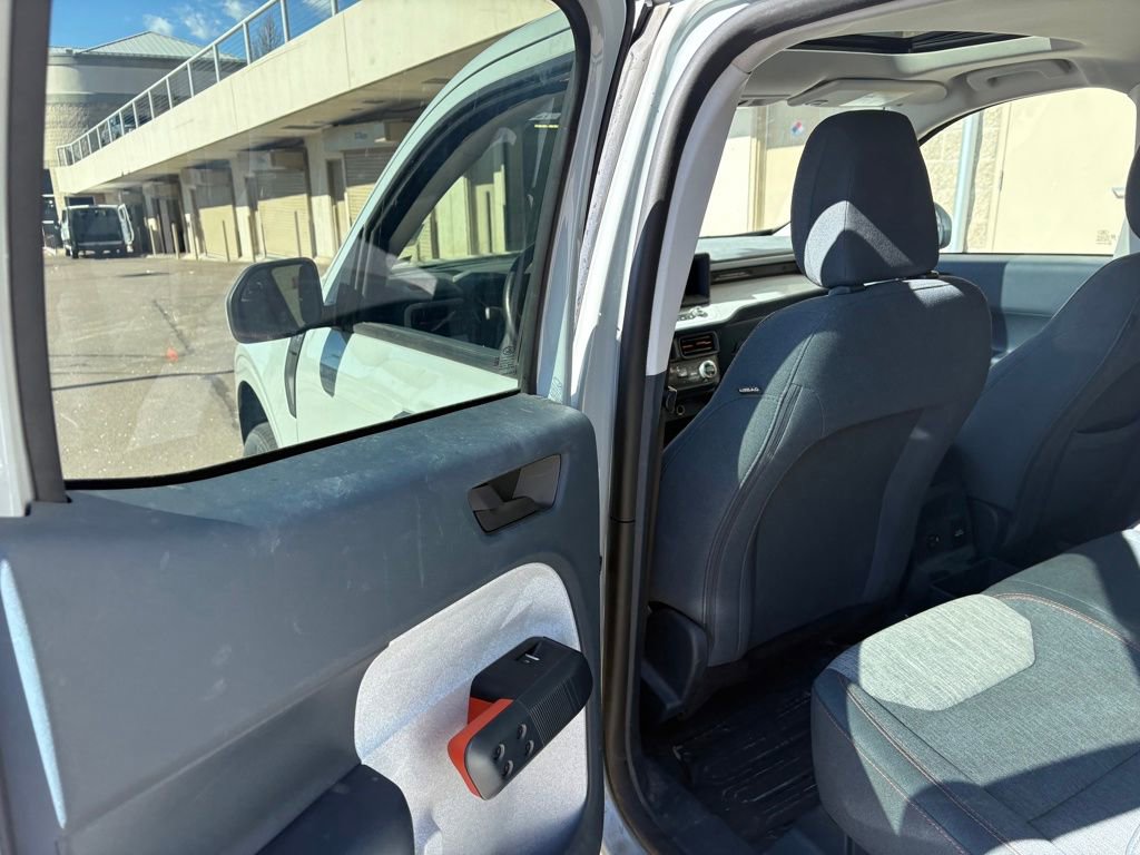 Certified 2022 Ford Maverick XLT w/ XLT Luxury Package image 27