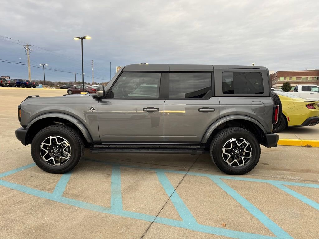 Certified 2024 Ford Bronco Outer Banks image 2
