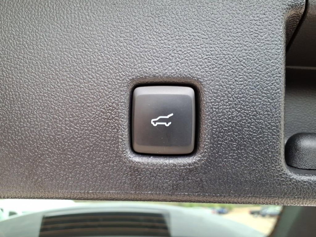 Certified 2024 Ford Escape Active AWD/4WD image 13