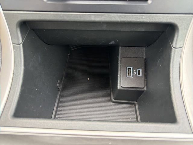 Certified 2024 Ford Edge SEL image 30