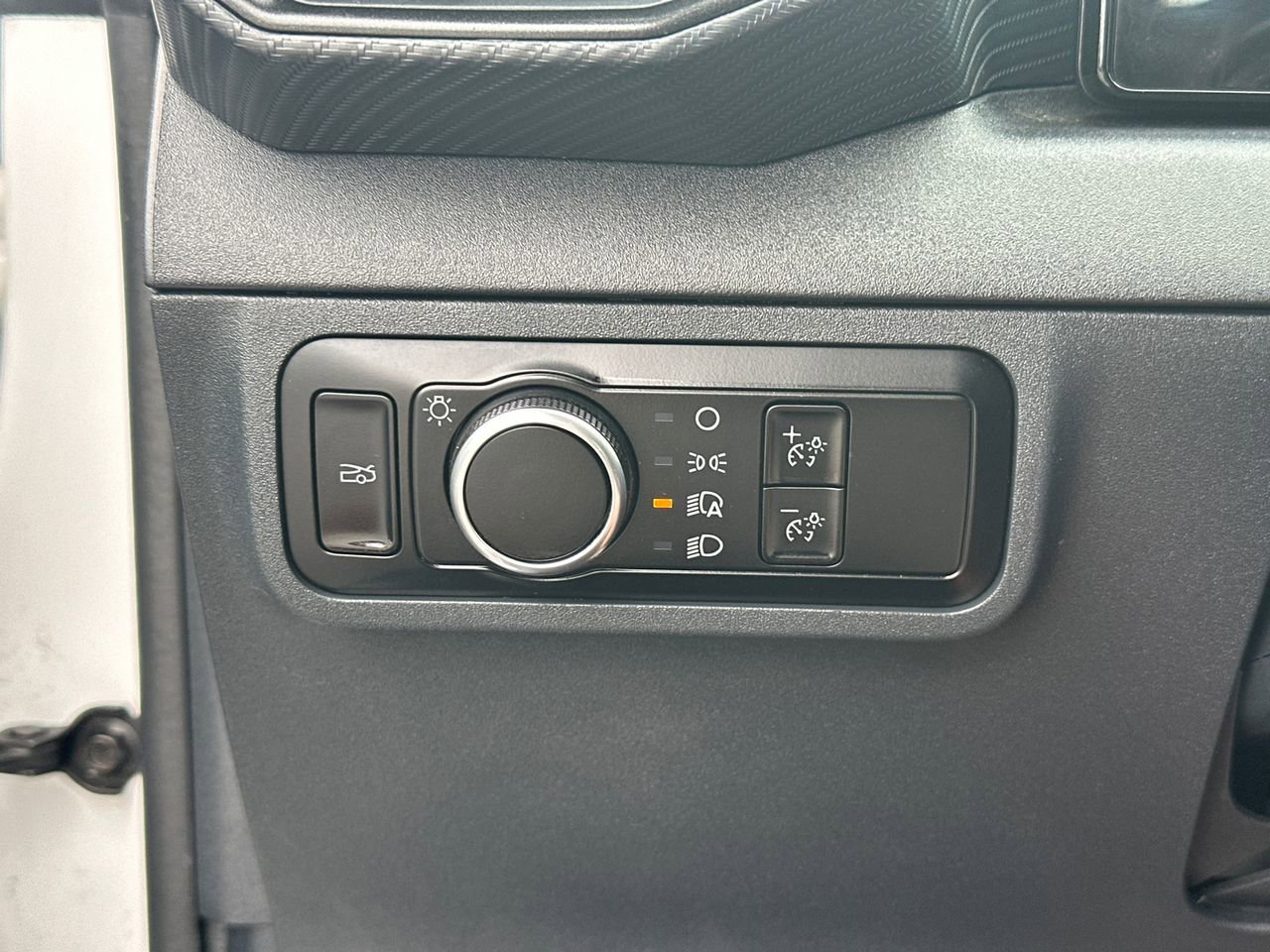 Certified 2024 Ford Mustang Coupe RWD image 30