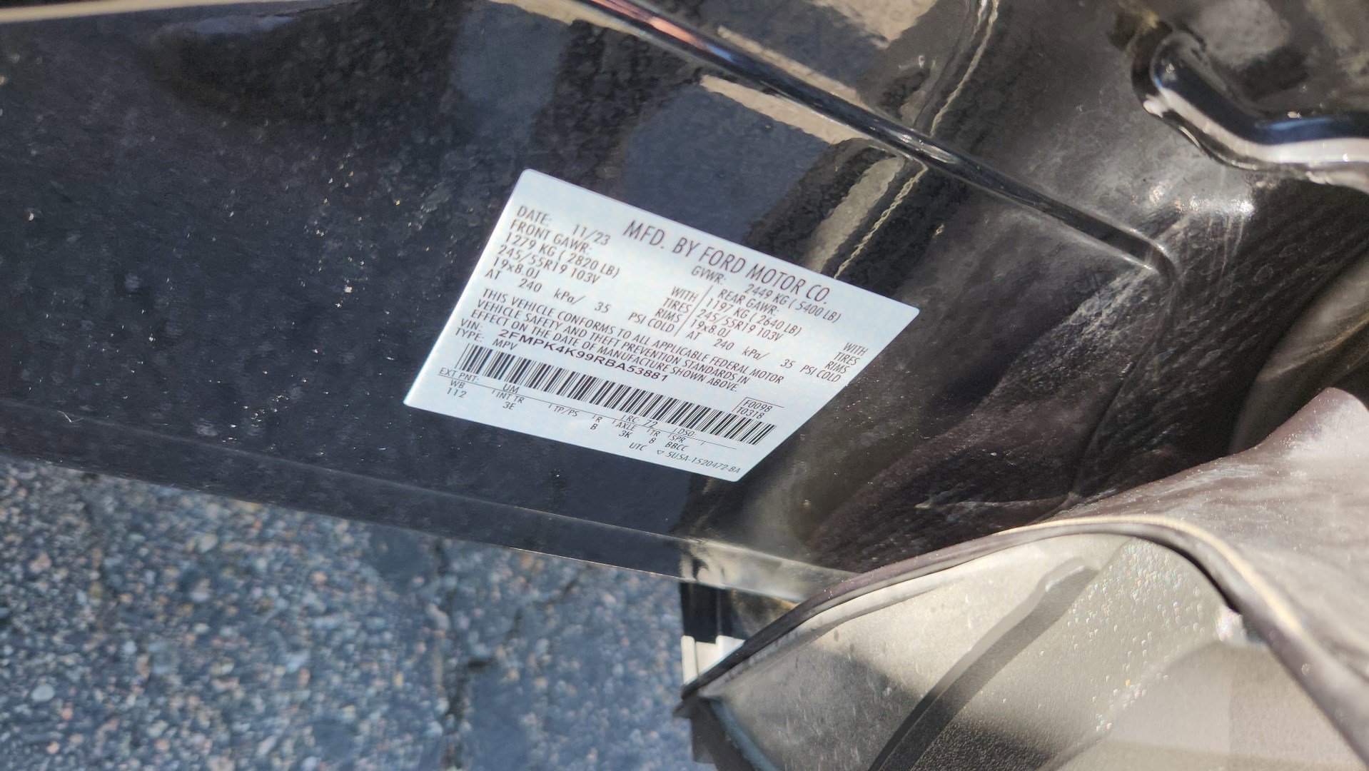 Certified 2024 Ford Edge Titanium AWD/4WD image 22