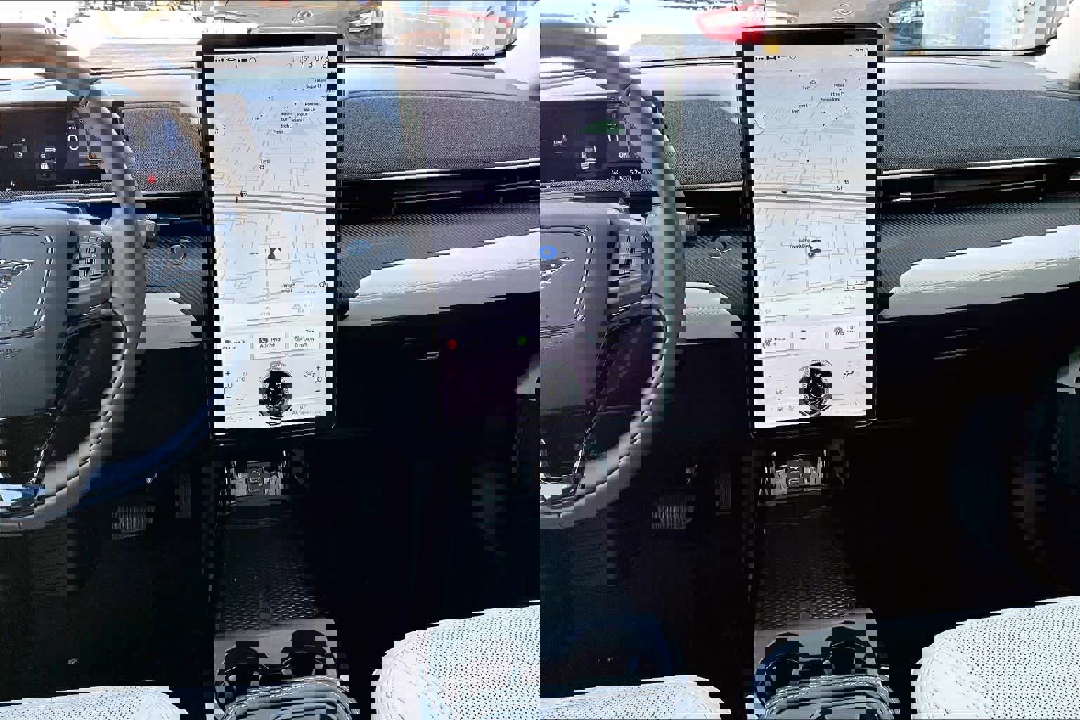 Certified 2025 Ford Mustang Mach-E Premium image 7